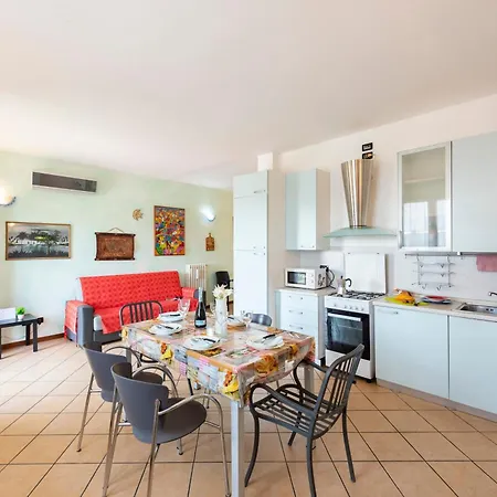 Residenza Vittoria - Happy Apartment Desenzano del Garda